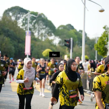 Runner Photo 6354537