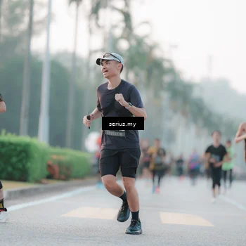 Runner Photo 6354543