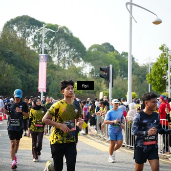 Runner Photo 6354553