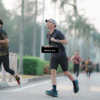 Runner Photo 6354563