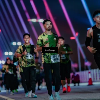 Runner Photo 6354600
