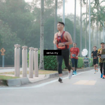 Runner Photo 6354615