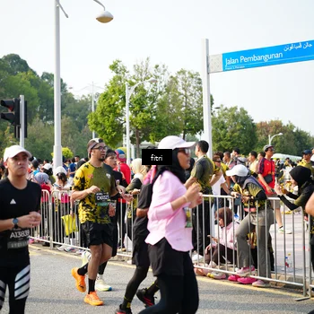 Runner Photo 6354616