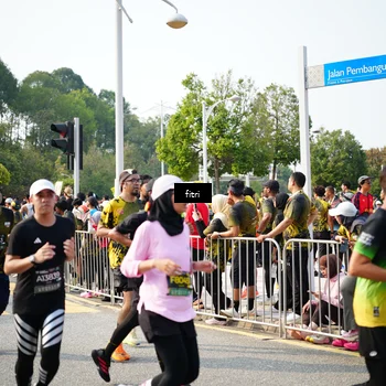 Runner Photo 6354628