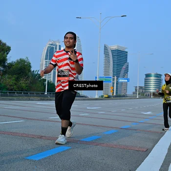 Runner Photo 6354631