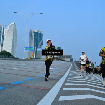Runner Photo 6354634