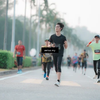 Runner Photo 6354657