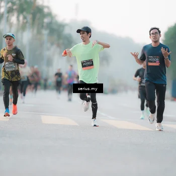 Runner Photo 6354665