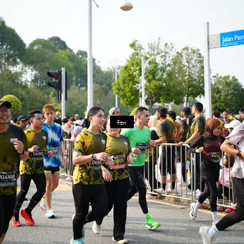 Runner Photo 6354676
