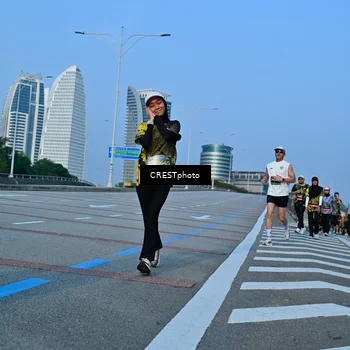 Runner Photo 6354706
