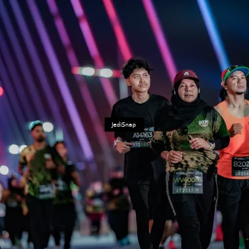 Runner Photo 6354716