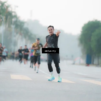 Runner Photo 6354719