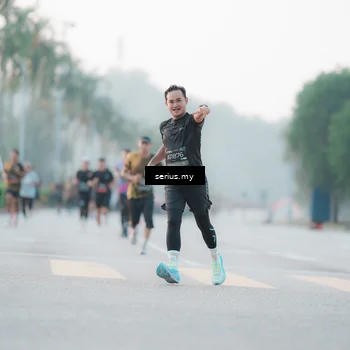 Runner Photo 6354720
