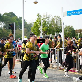 Runner Photo 6354733
