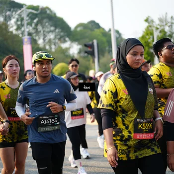Runner Photo 6354767