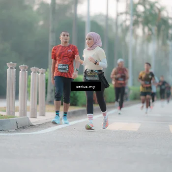 Runner Photo 6354789