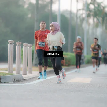Runner Photo 6354800