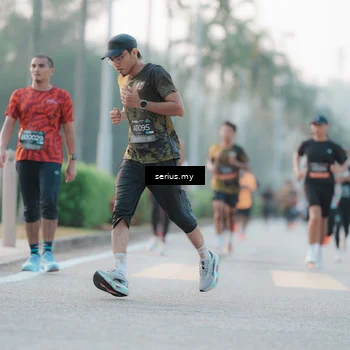 Runner Photo 6354826