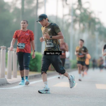 Runner Photo 6354827