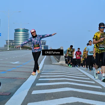 Runner Photo 6354861
