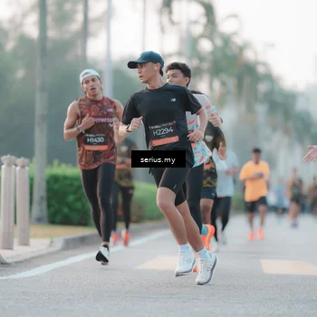 Runner Photo 6354864