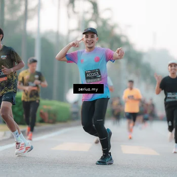 Runner Photo 6354884