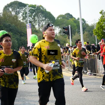 Runner Photo 6354907