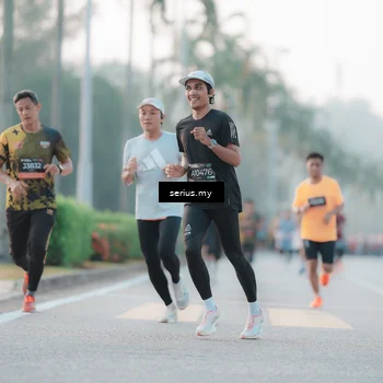 Runner Photo 6354910
