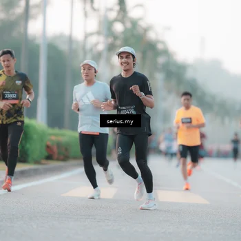 Runner Photo 6354933