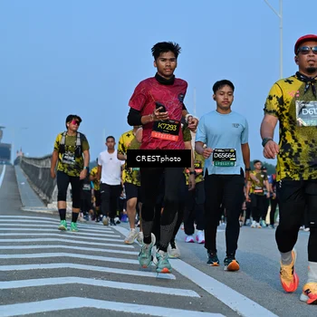 Runner Photo 6354977