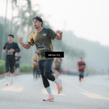 Runner Photo 6354981