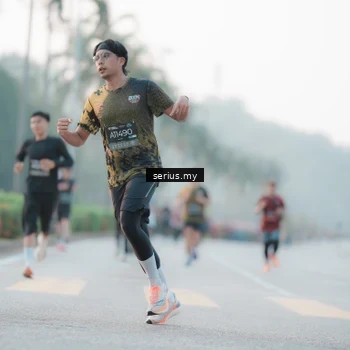 Runner Photo 6354989