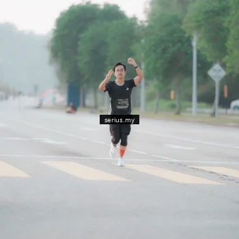 Runner Photo 6354995