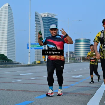 Runner Photo 6355032
