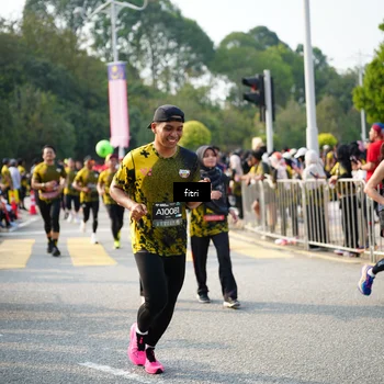 Runner Photo 6355036