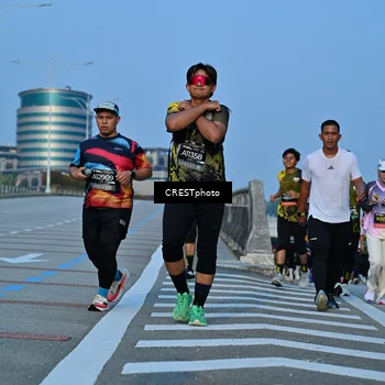Runner Photo 6355038