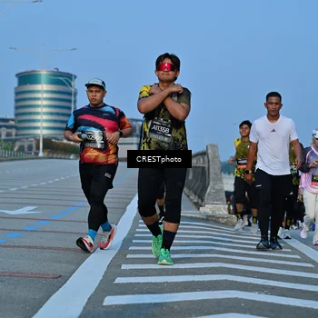 Runner Photo 6355042