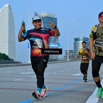 Runner Photo 6355072