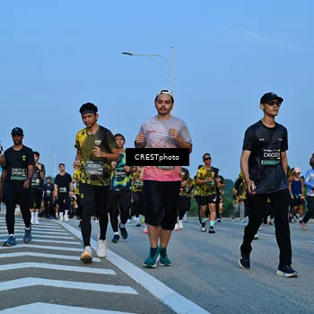 Runner Photo 6355125