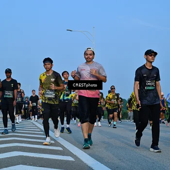 Runner Photo 6355138
