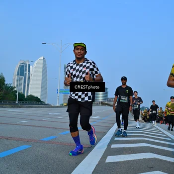 Runner Photo 6355171