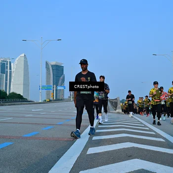 Runner Photo 6355198