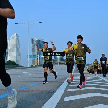 Runner Photo 6355304