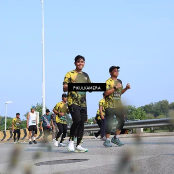 Runner Photo 6355331