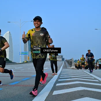 Runner Photo 6355353