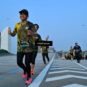 Runner Photo 6355376