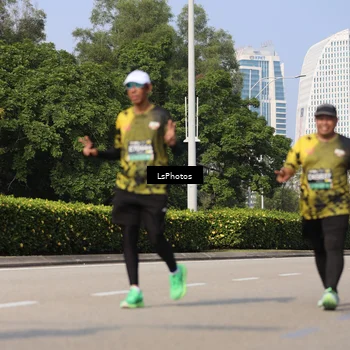 Runner Photo 6355480