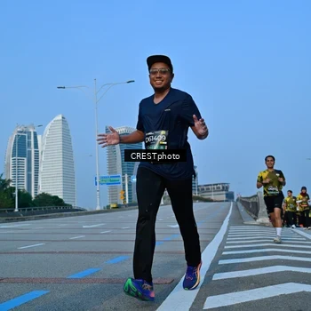 Runner Photo 6355506