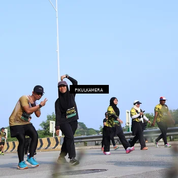 Runner Photo 6355539