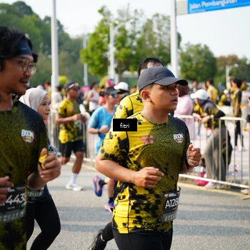 Runner Photo 6355596